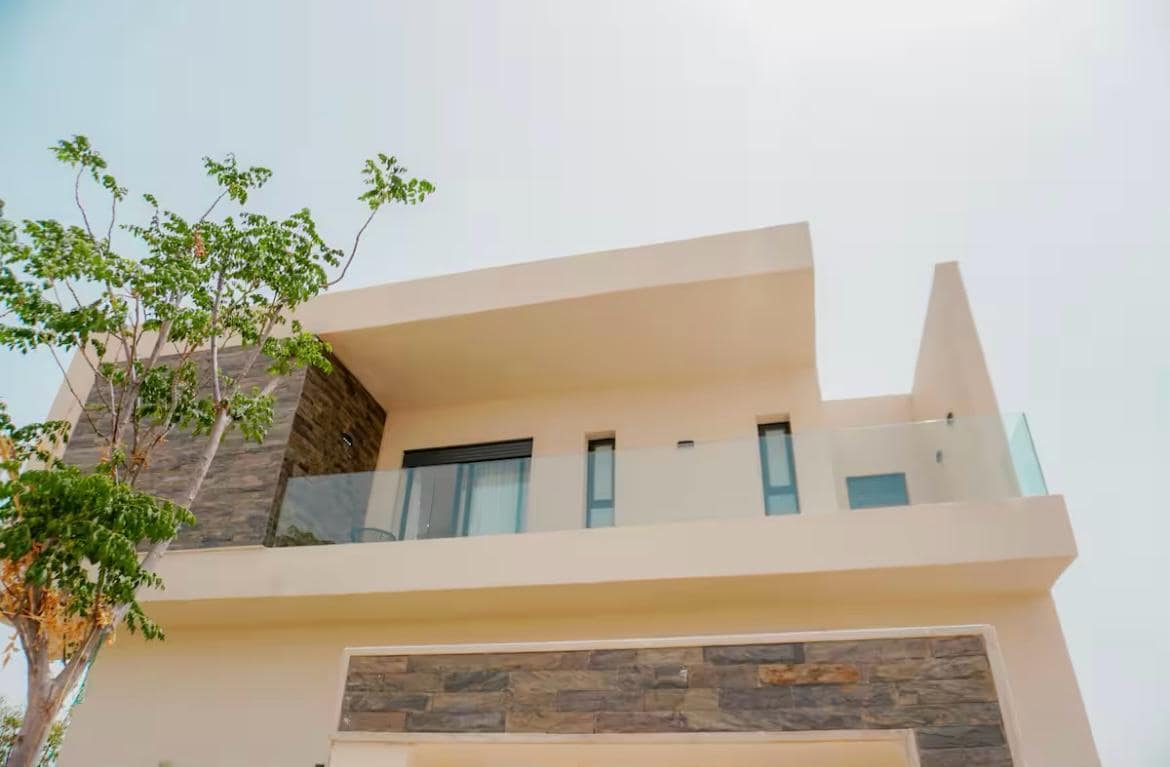 789ba258-5d6d-4f49-98fe-be522433915e