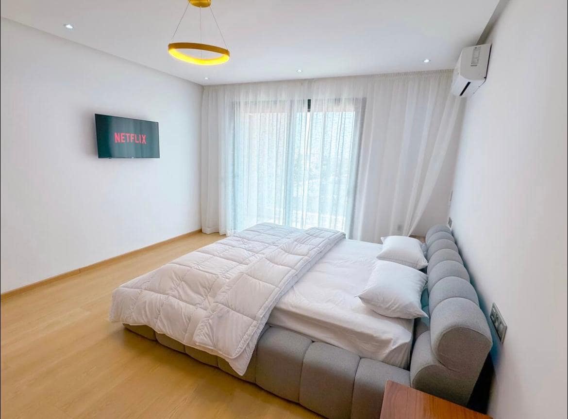 9f693df5-b5a4-4836-a10e-3d6baeef1bb9