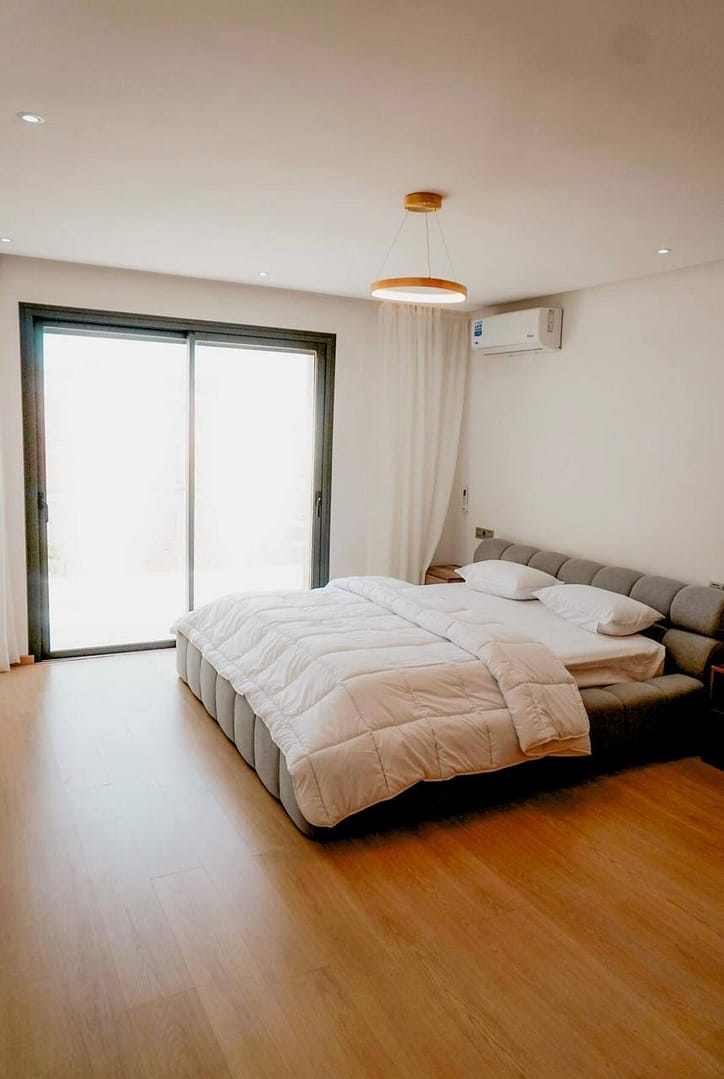 6d41f43b-0807-4618-a1ba-32591ff45588