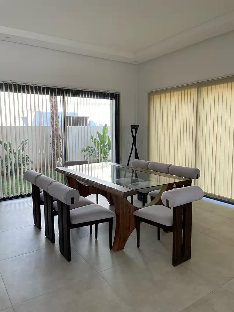 b5cefabd-b69f-4819-a93c-01338541fbd1